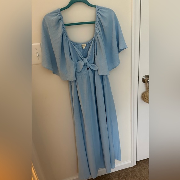 Dress from pink blush boutique - Picture 4 of 4